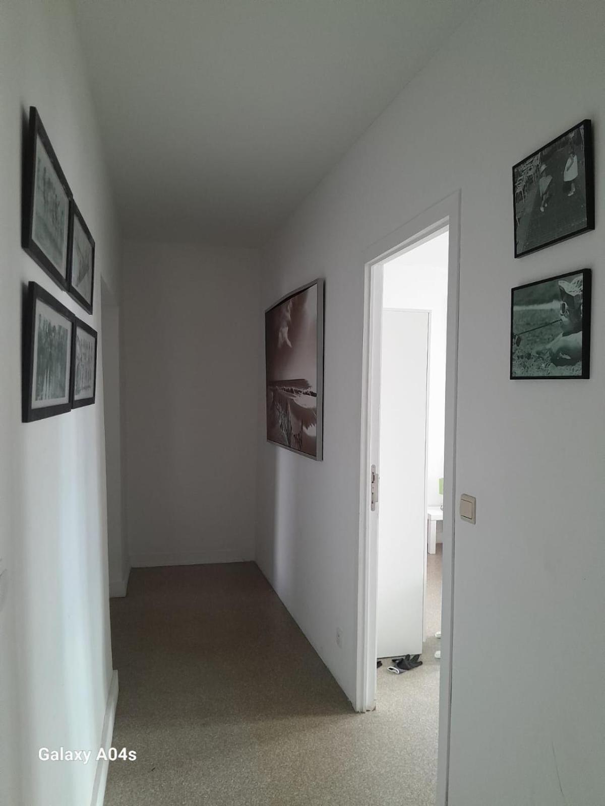 The Boulevard Apartment Sleeps 4 Brussel Bagian luar foto